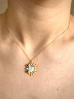 Load image into Gallery viewer, Sun &amp; Sand Necklace In Gold Vermeil - Nili Gem
